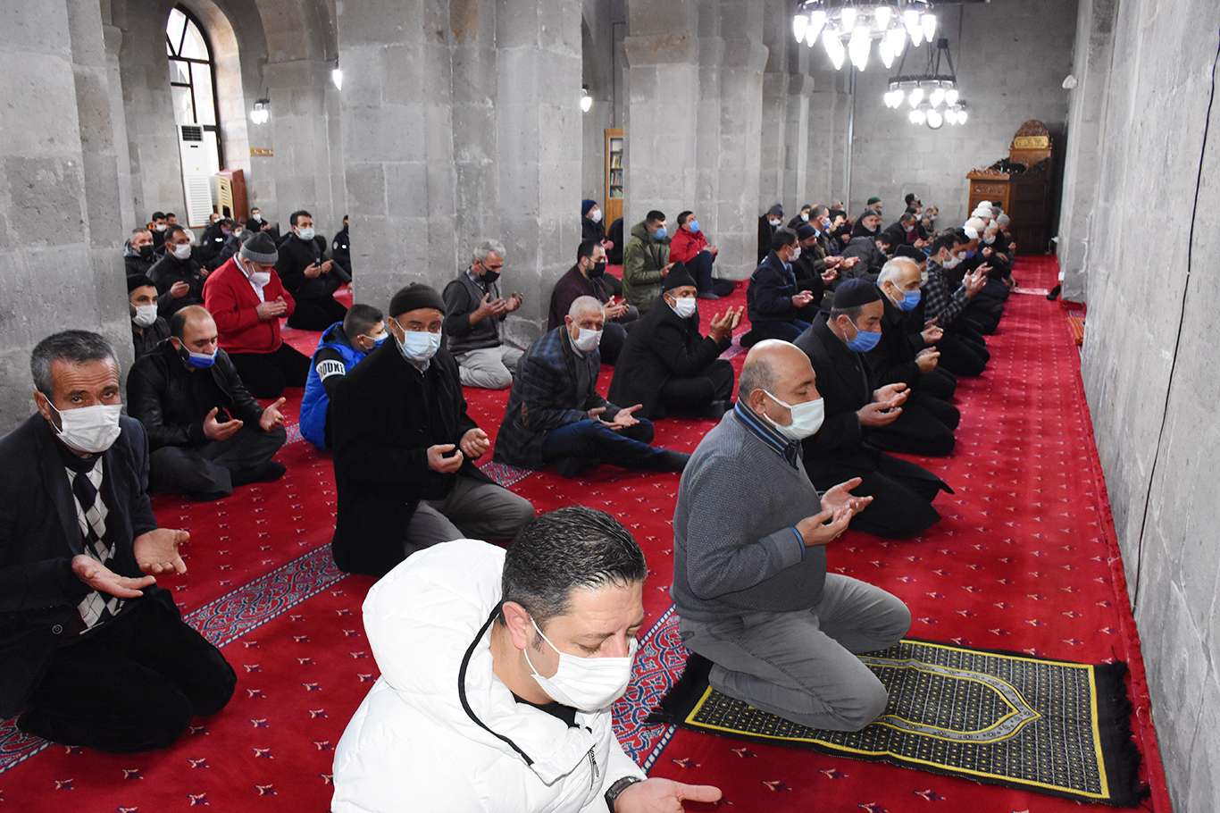 2021 yılının ilk cuma namazı kılındı 2021 yılının ilk cuma namazı kılındı